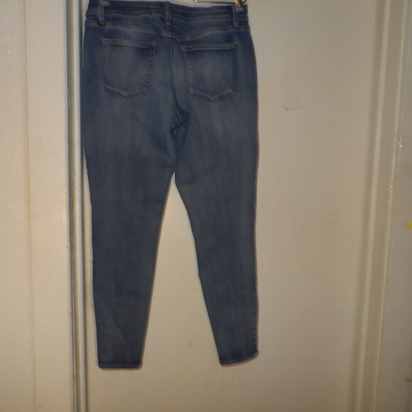 Maurices Mid Rise Skinny Jegging Jeans Sz L Reg - Picture 5 of 6